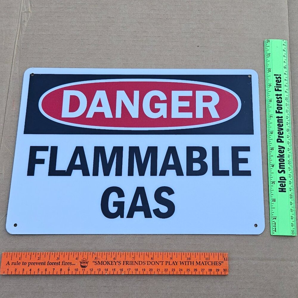 "Danger Flammable Gas" 10" x 14" Highly Reflective Metal sign